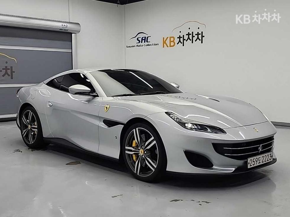 2020 Ferrari Used Car photo