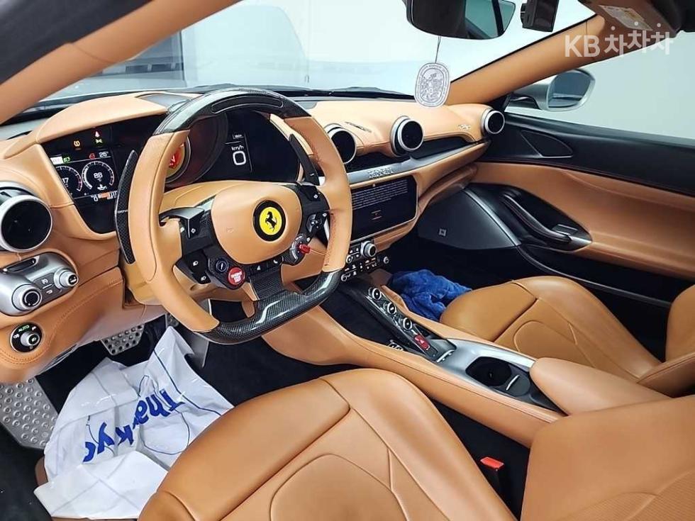 2020 Ferrari Used Car photo
