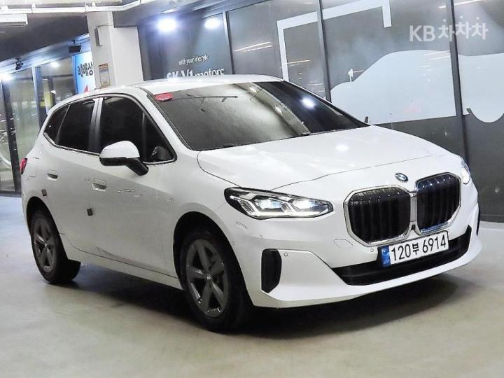BMW 2 Series Active Tourer U06 220i Advantage