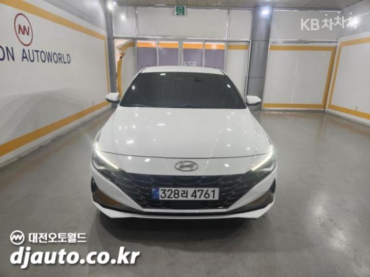 Hyundai Avante CN7 1.6 Gasoline Smart