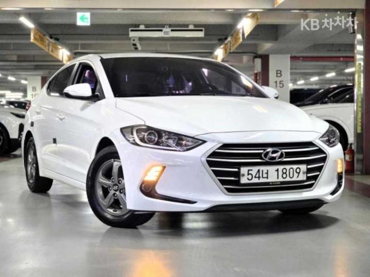 Hyundai Avante AD 1.6 GDi Smart