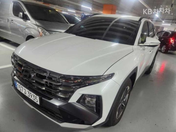 Hyundai Tucson NX4 Gasoline 1.6T 2WD Inspiration 2