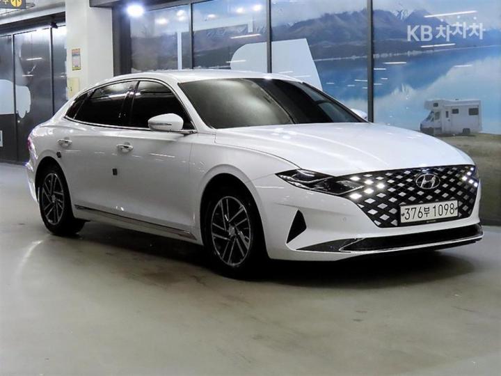Hyundai Grandeur 2.5 Premium Choice