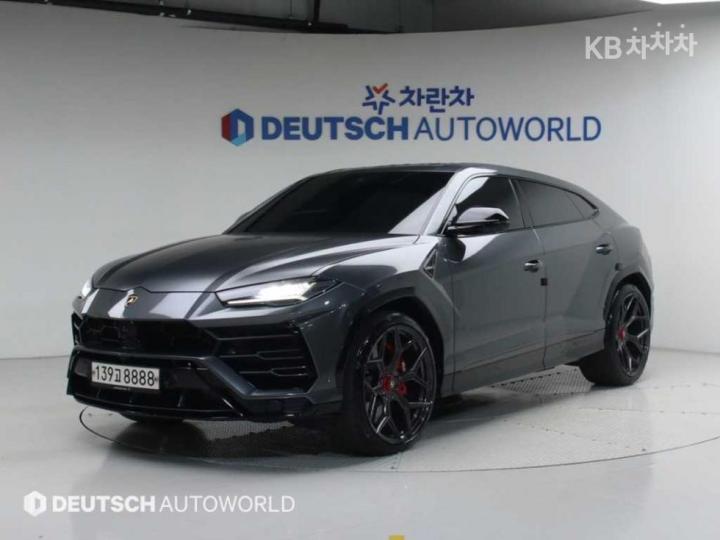 Lamborghini Urus 4.0 V8 — foto 1
