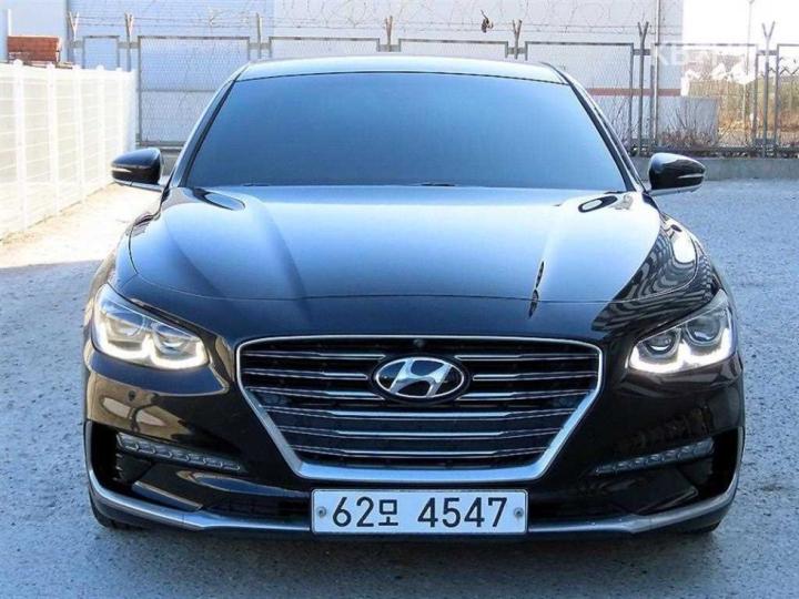 Hyundai Grandeur IG 3.0 Exclusive Special