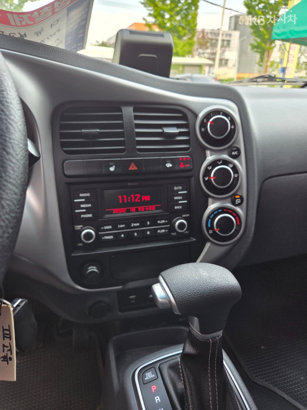2024 - kia bongo iii