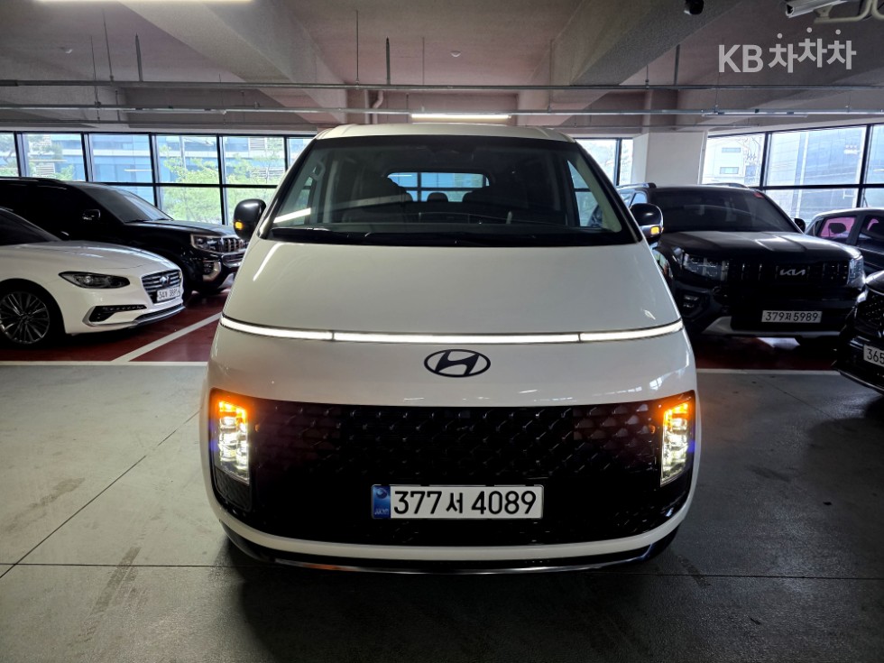 Hyundai Staria — miniaturë 2