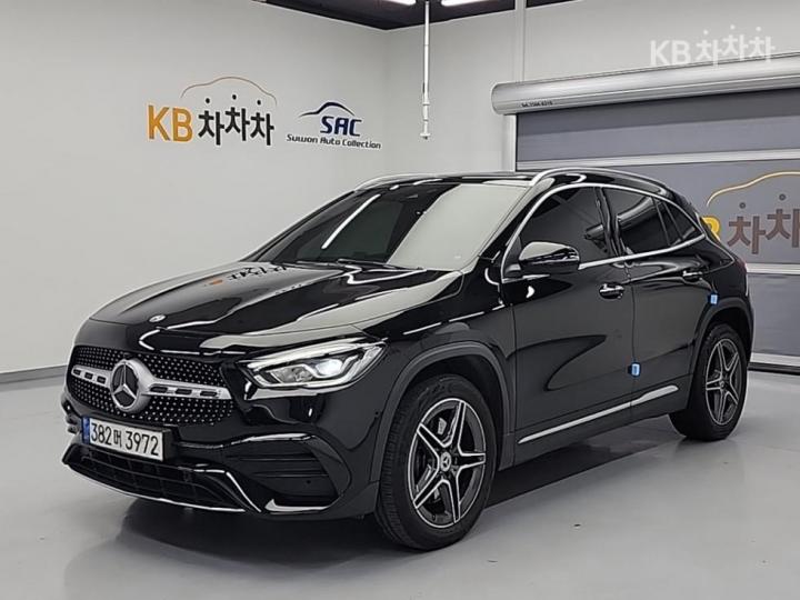 Mercedes-Benz GLA-Class X156 GLA250 4 Matic