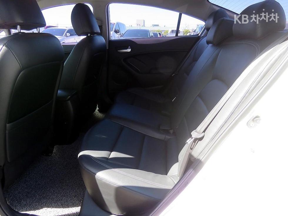 2013 - kia k3