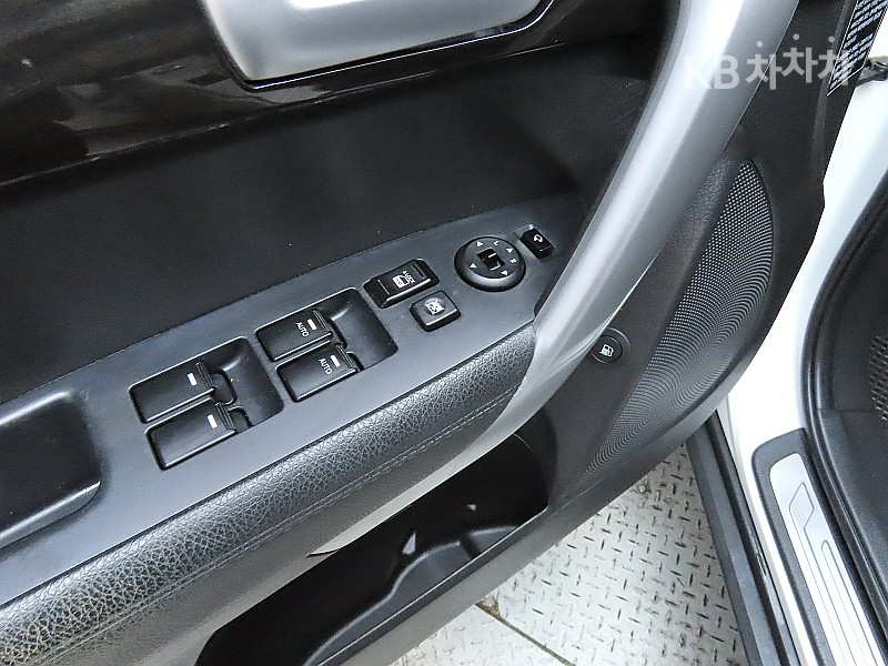 2012 - kia sorento