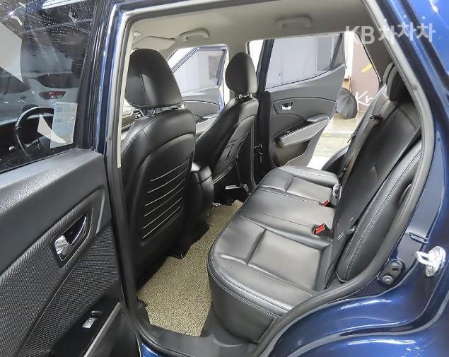 KG Mobility (Ssangyong) Tivoli Diesel V7 2WD Base Type 10