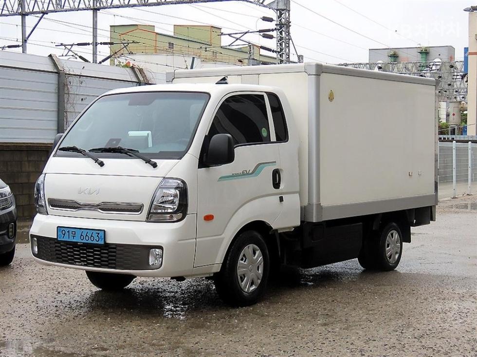 기아 더 뉴 봉고3 EV 내장탑차 1톤 저상형 킹캡 초장축 기본형