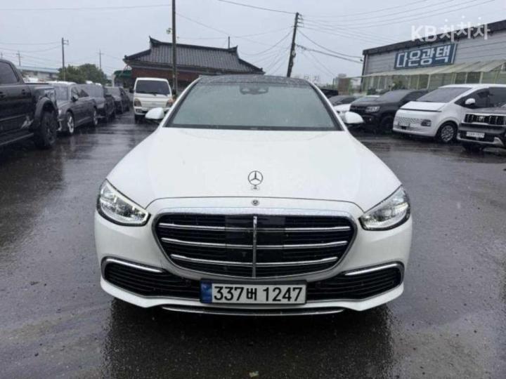 Mercedes-Benz S-Class W223 S350d Base Type