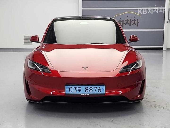 Tesla Model 3 Performance 3