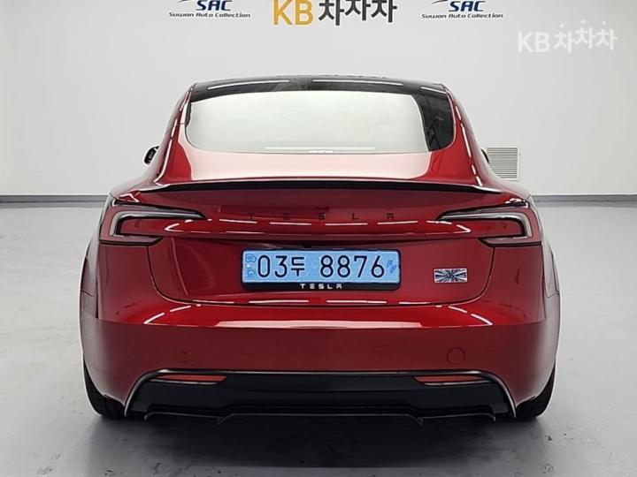 Tesla Model 3 Performance 4