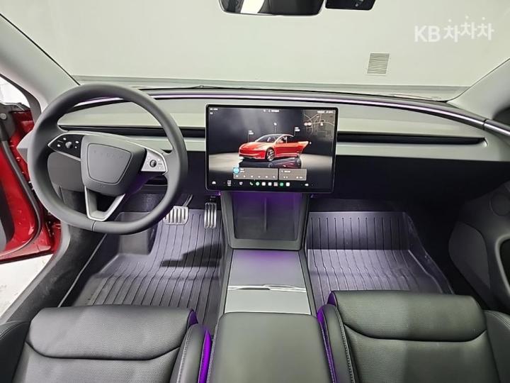 Tesla Model 3 Performance 8