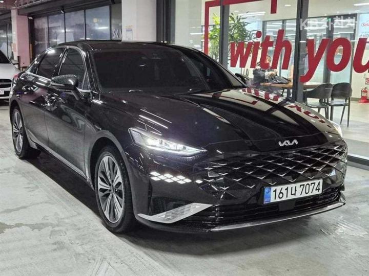 Kia K8 Hybrid 1.6 Turbo Signature