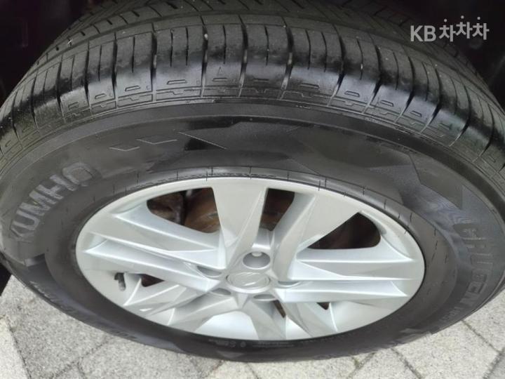 KG Mobility (Ssangyong) Rexton Sport 2.2 4WD Prestige 8