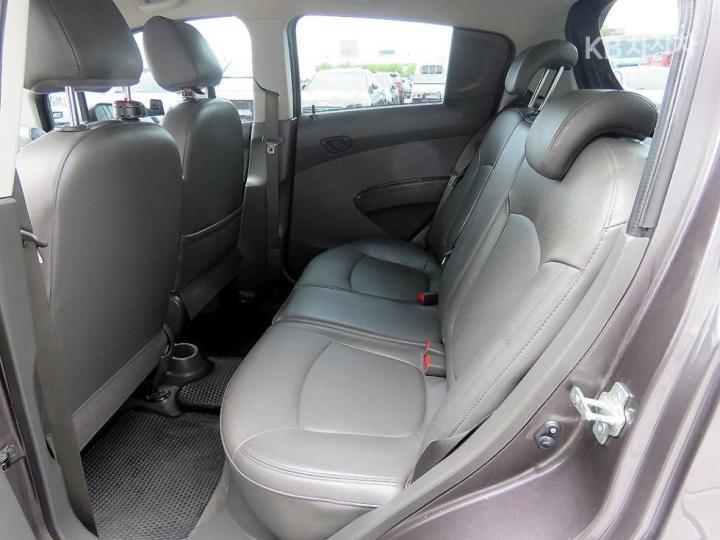 Chevrolet Spark LT Base Type 8