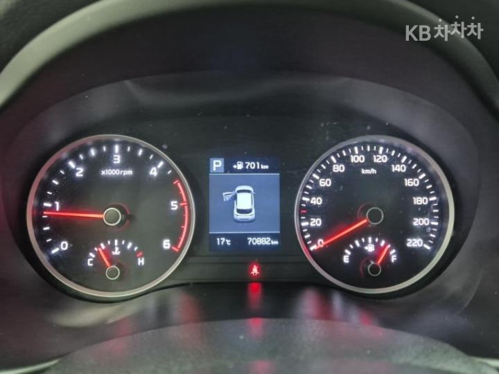 Kia Stonic Diesel 1.6 VGT Trendy 7