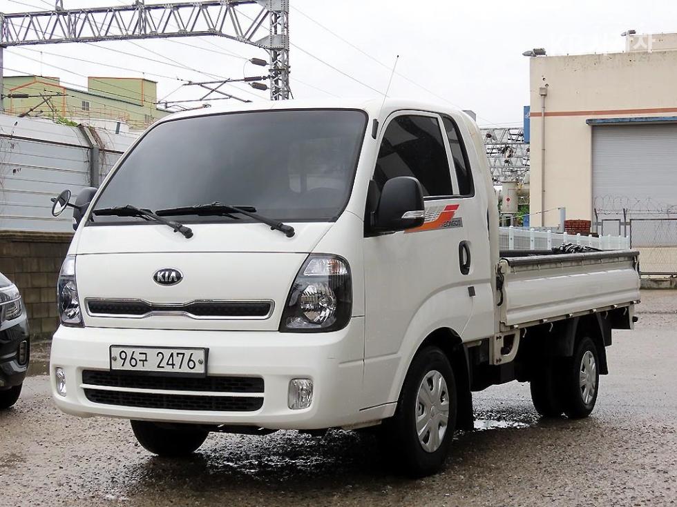 2019 - kia bongo iii