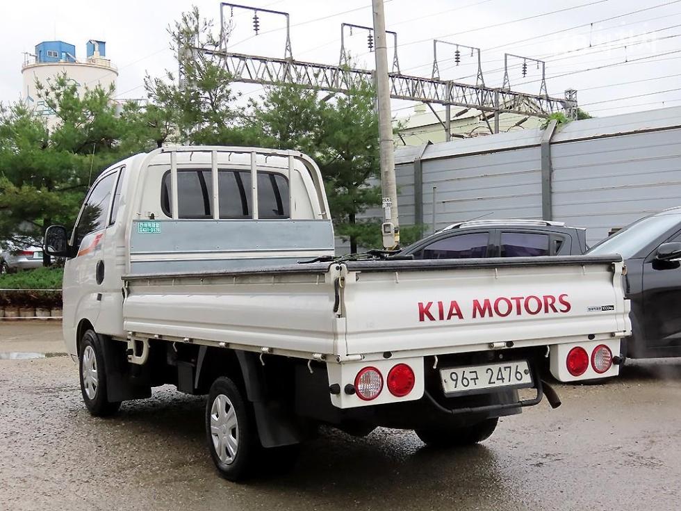 2019 - kia bongo iii