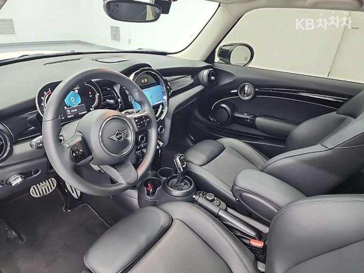 Mini Cooper 3 Duo 1.5 Classic Plus Base Type 8