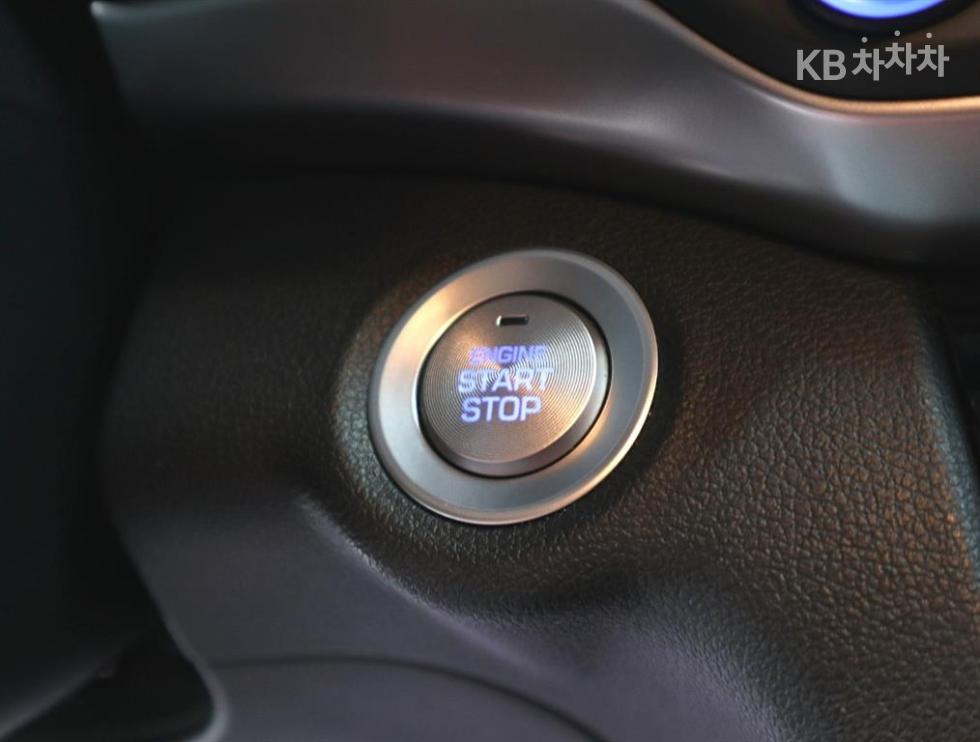 Hyundai Avante — miniaturë 16