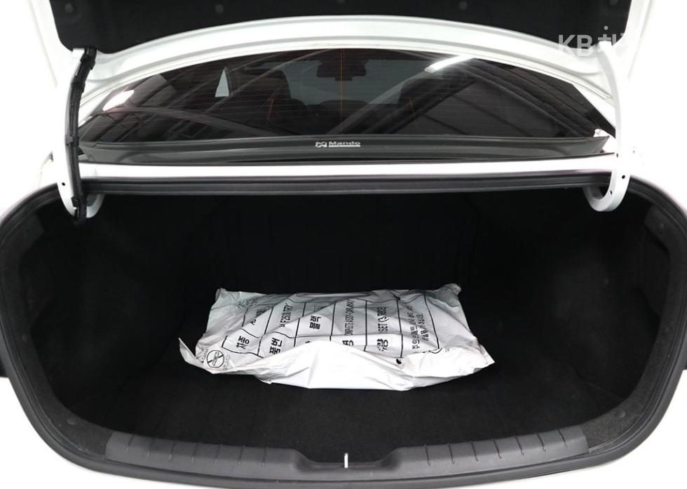 Hyundai Avante — miniaturë 19