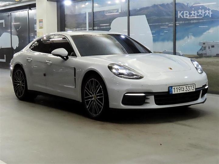 Porsche Panamera 971 3.0 4 Base Type 2