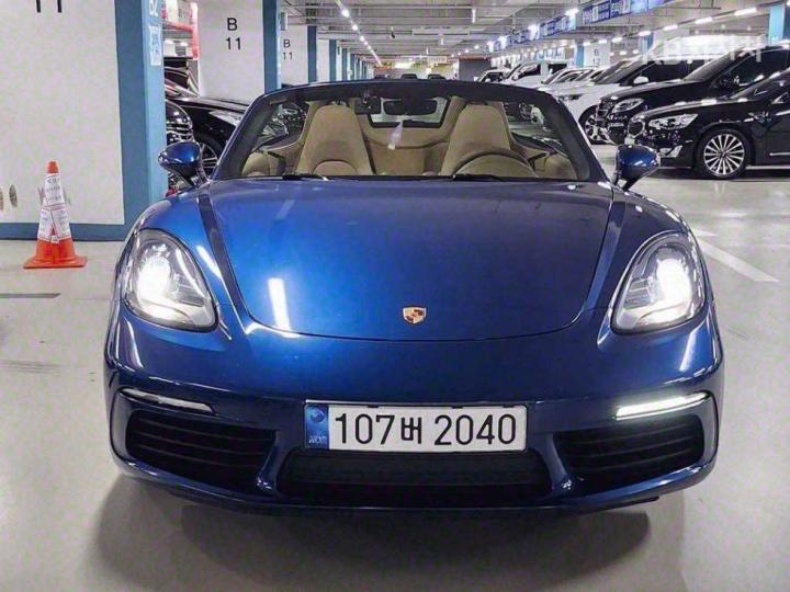 Porsche Boxster 2.0