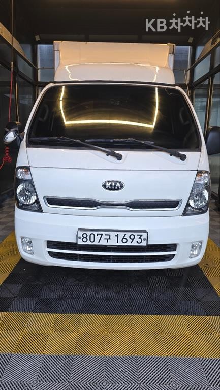 2019 - kia bongo iii