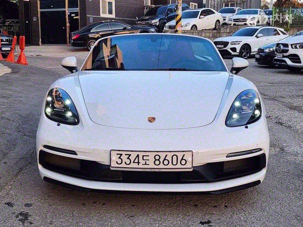 2023 porsche 718