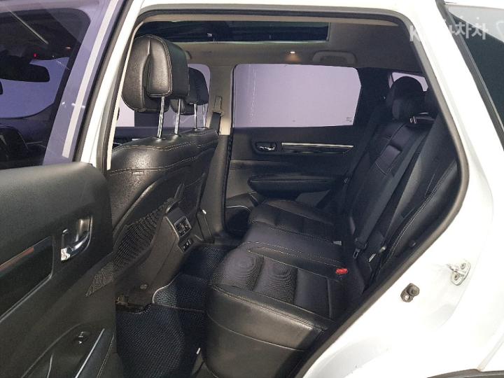 Renault QM6 2.0 4WD RE Signature 10