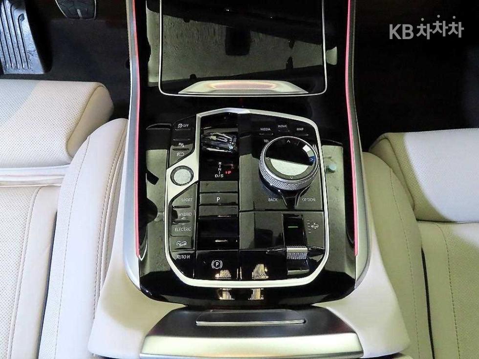 BMW X5 — miniaturë 12