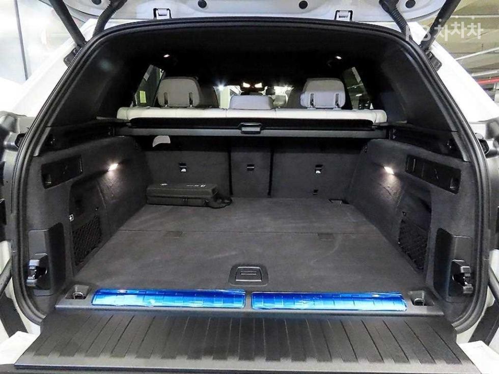 BMW X5 — miniaturë 17