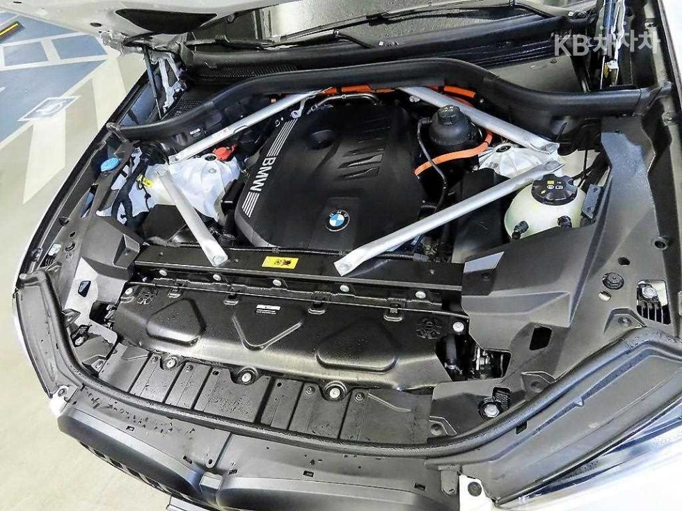 BMW X5 — miniaturë 19