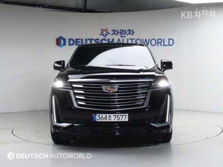 Cadillac Escalade — miniaturë 3