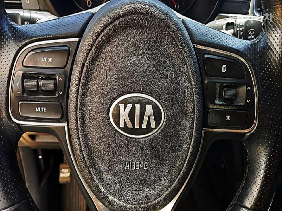 2016 - kia k5
