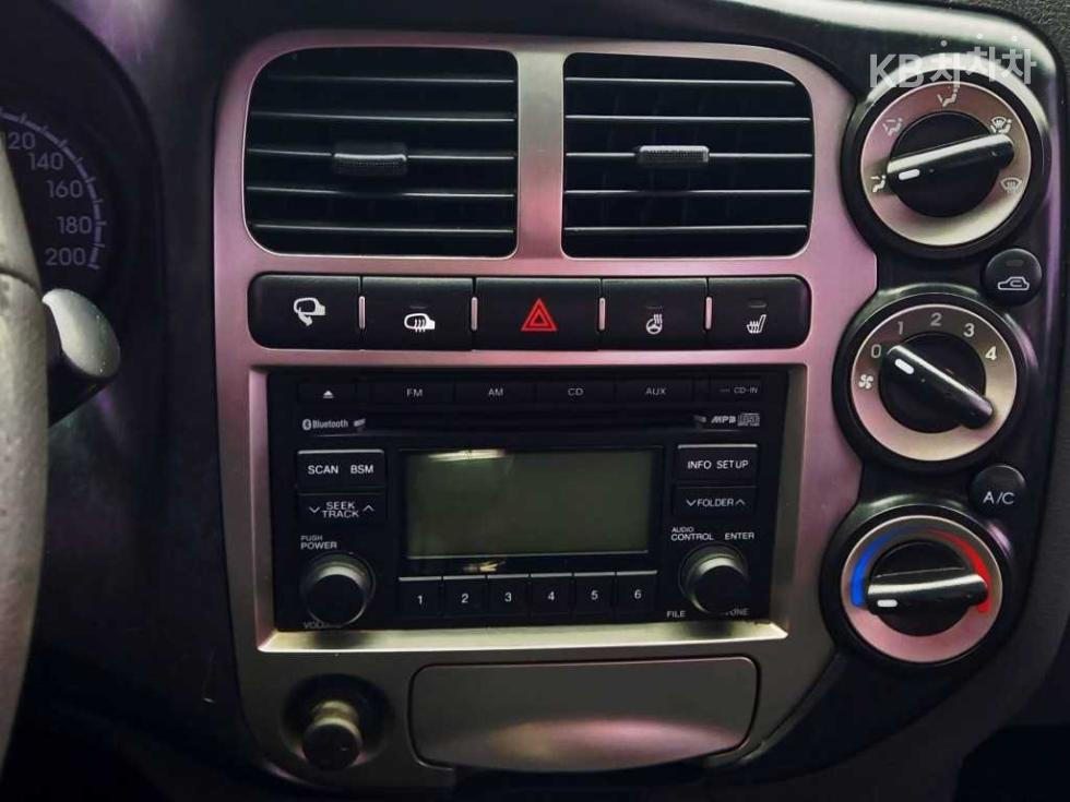 2014 - kia bongo iii