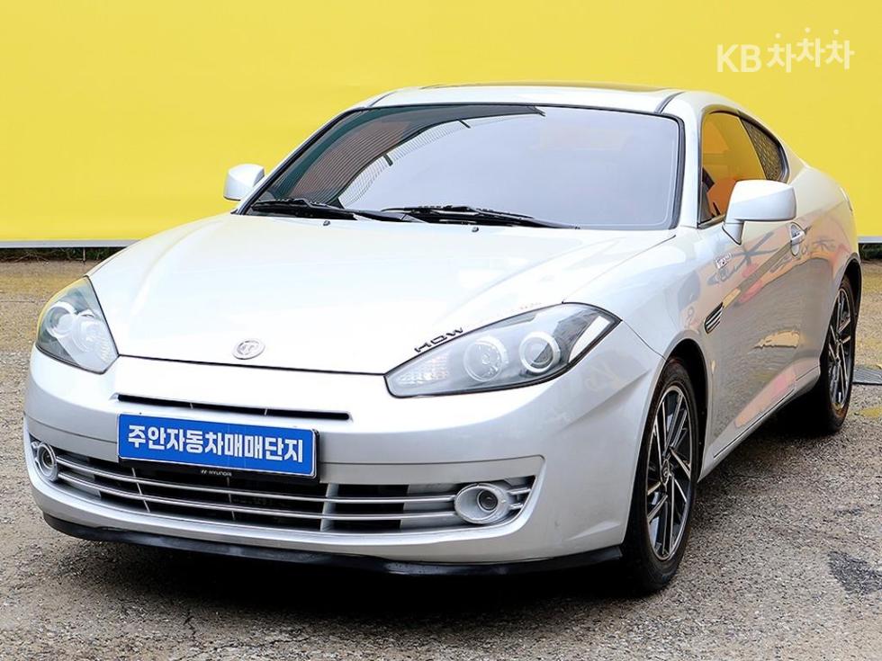 Hyundai Tuscani 2008 photo 2