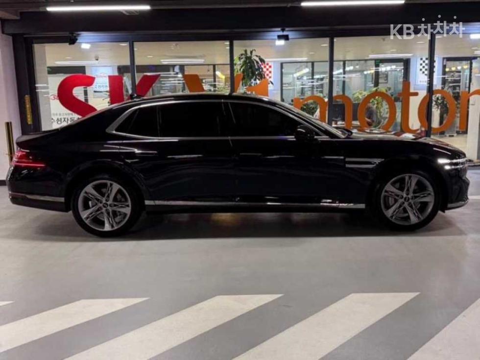 2024 Genesis G90(RS4) photo