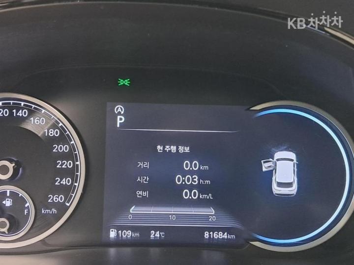 Genesis GV70 Gasoline 2.5T AWD 9