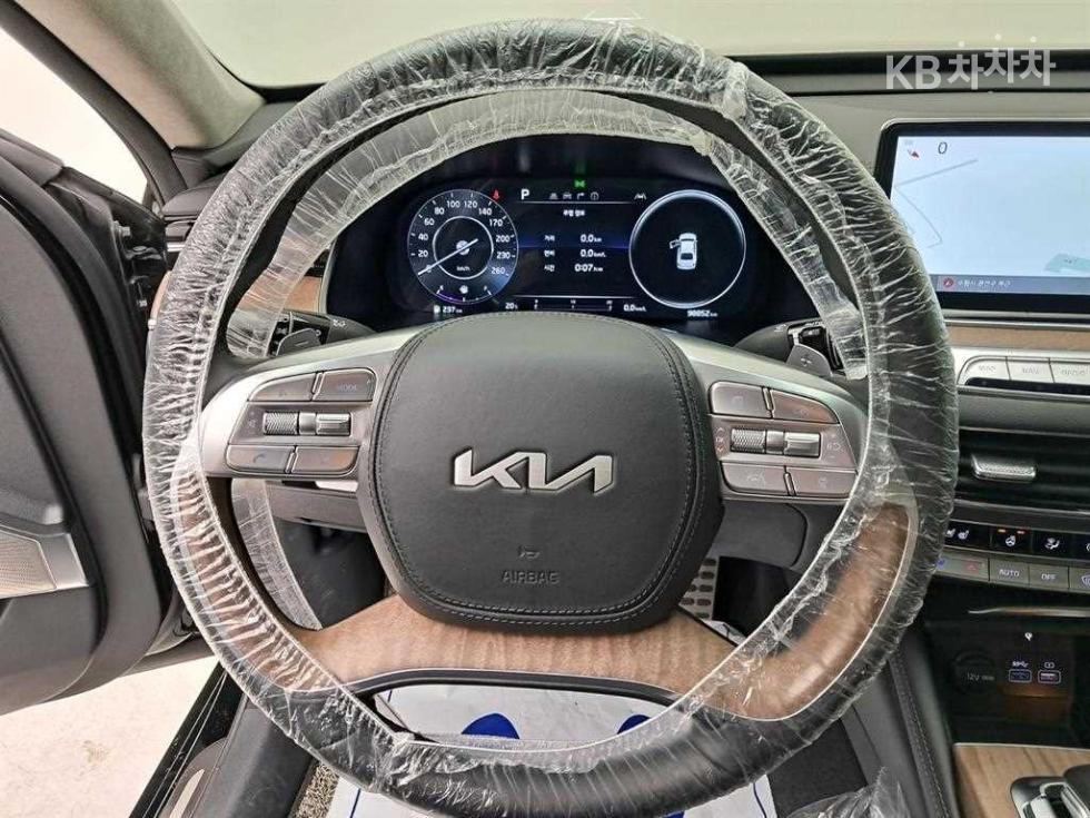 2023 Kia K9(2) photo