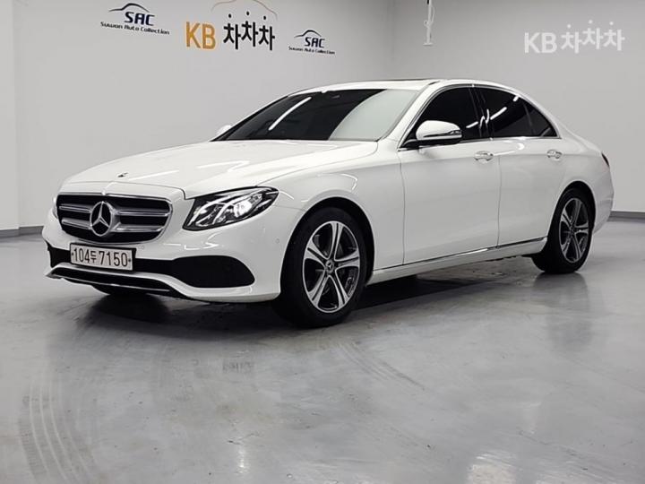 Mercedes-Benz E-Class W213 E300 Avantgarde