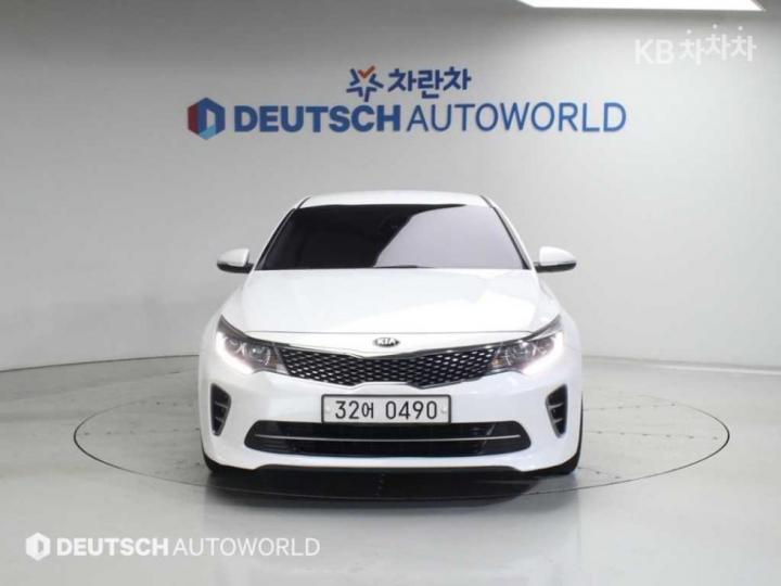 Kia K5 2.0 Gasoline SX Noblesse 4