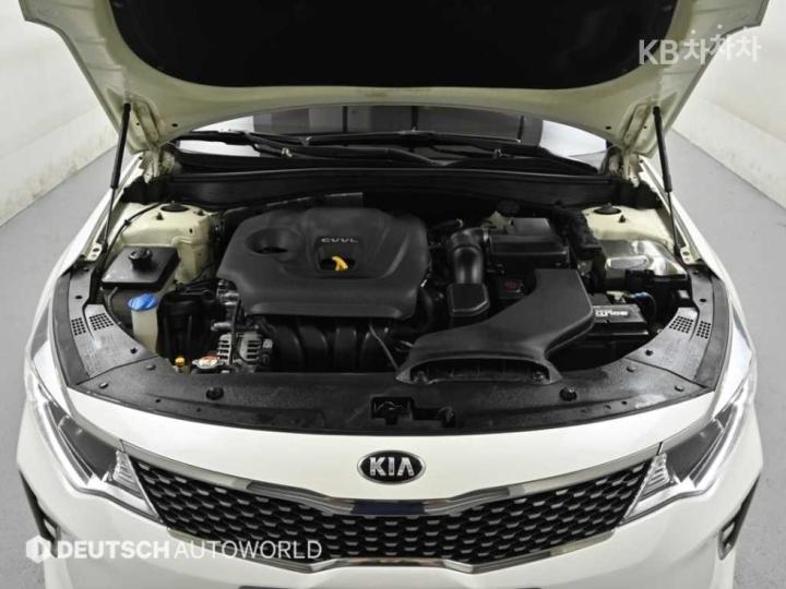 Kia K5 2.0 Gasoline SX Noblesse 7