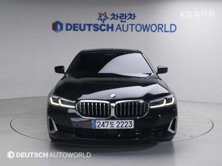 BMW 5 Series G30 520i Luxury