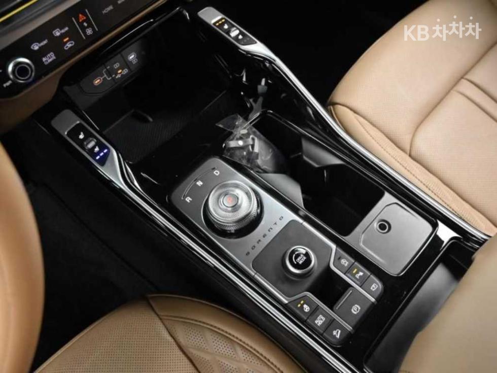 2024 - kia sorento