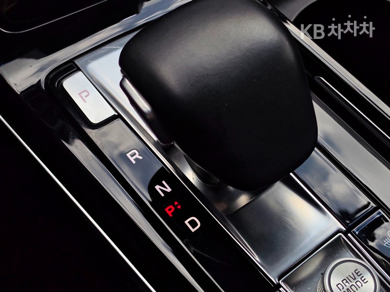 2020 - kia k7